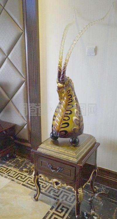 羚羊角歐式工藝品擺件 自然野性與古典優(yōu)雅的交融