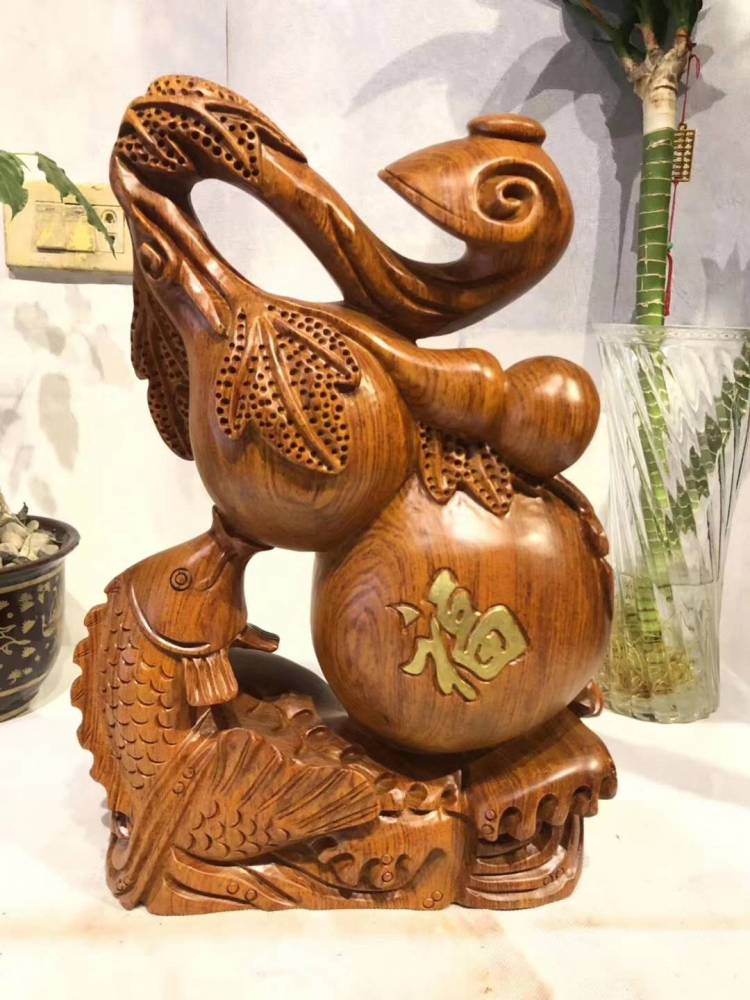 紅木工藝，雅致生活——精選擺件與供應(yīng)指南